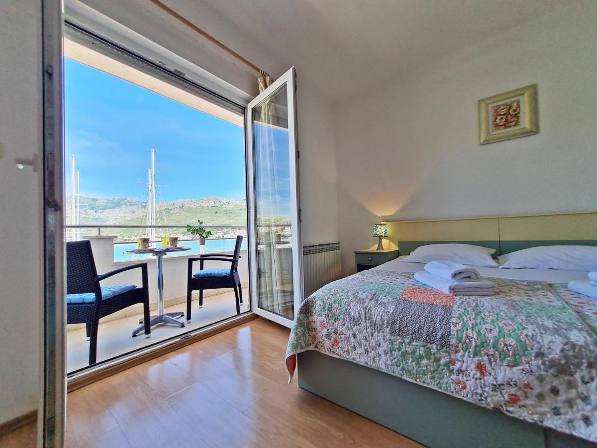 Rooms And Apartments Porat Stobrec Ngoại thất bức ảnh