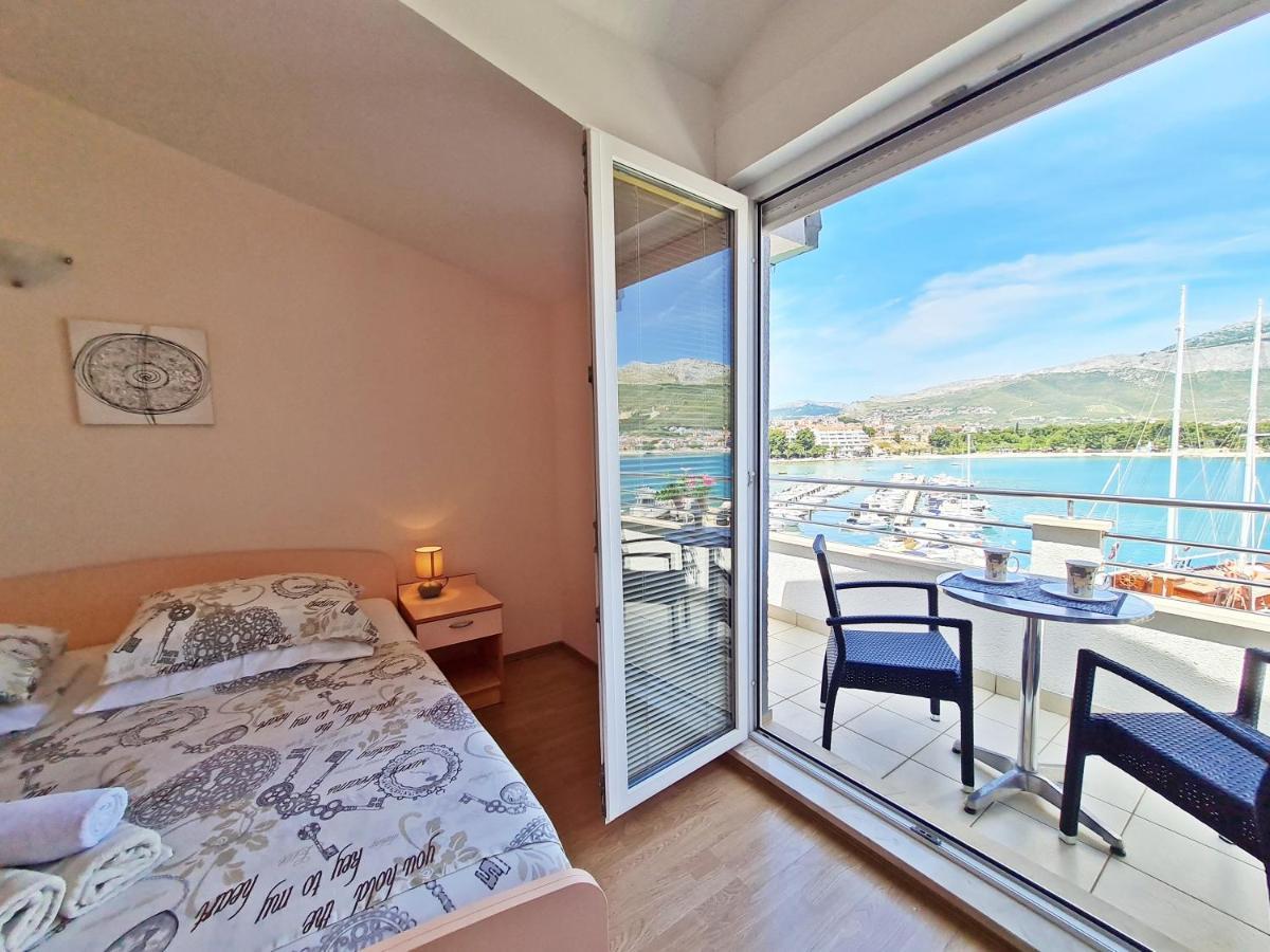 Rooms And Apartments Porat Stobrec Ngoại thất bức ảnh