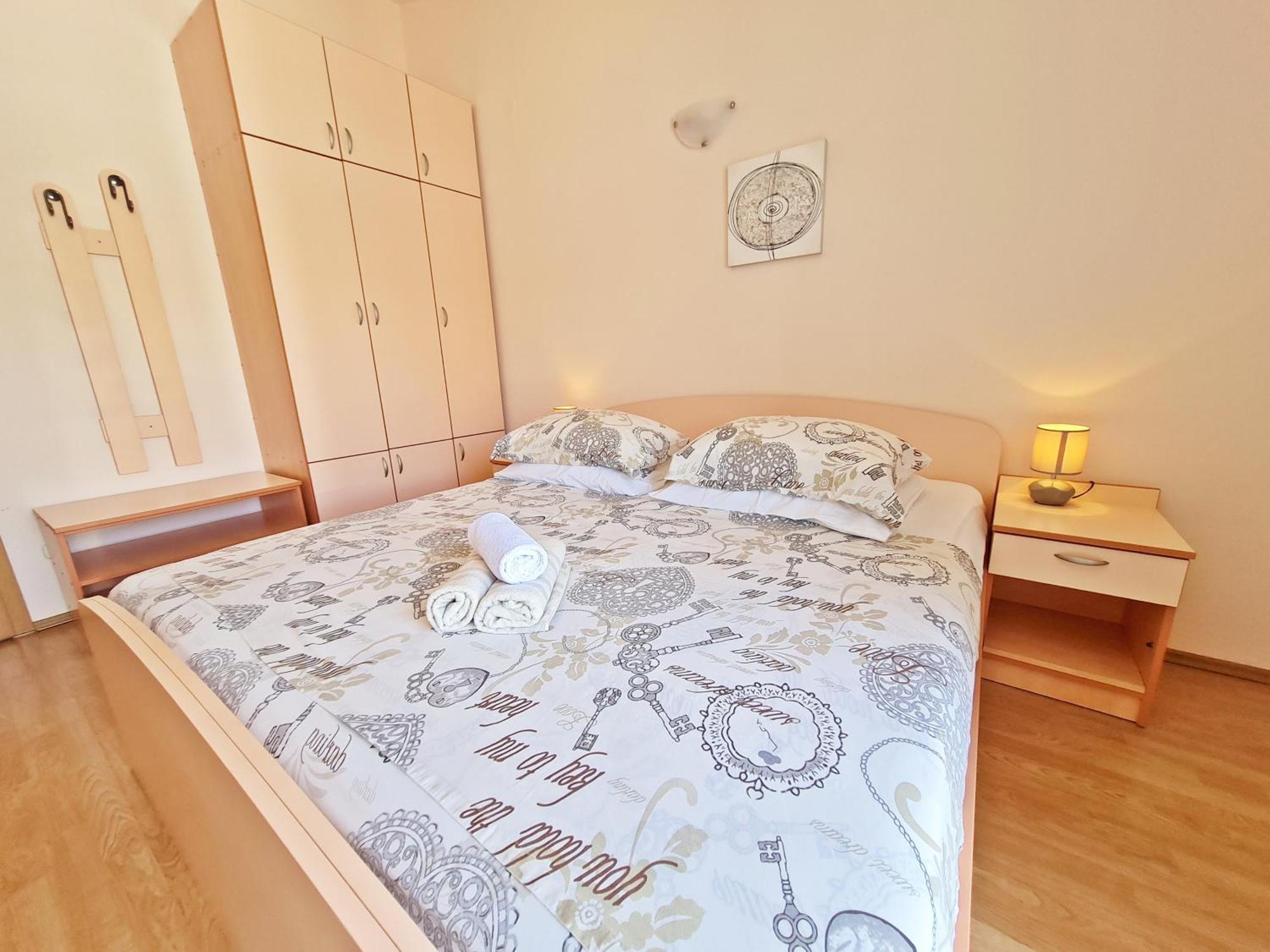 Rooms And Apartments Porat Stobrec Ngoại thất bức ảnh