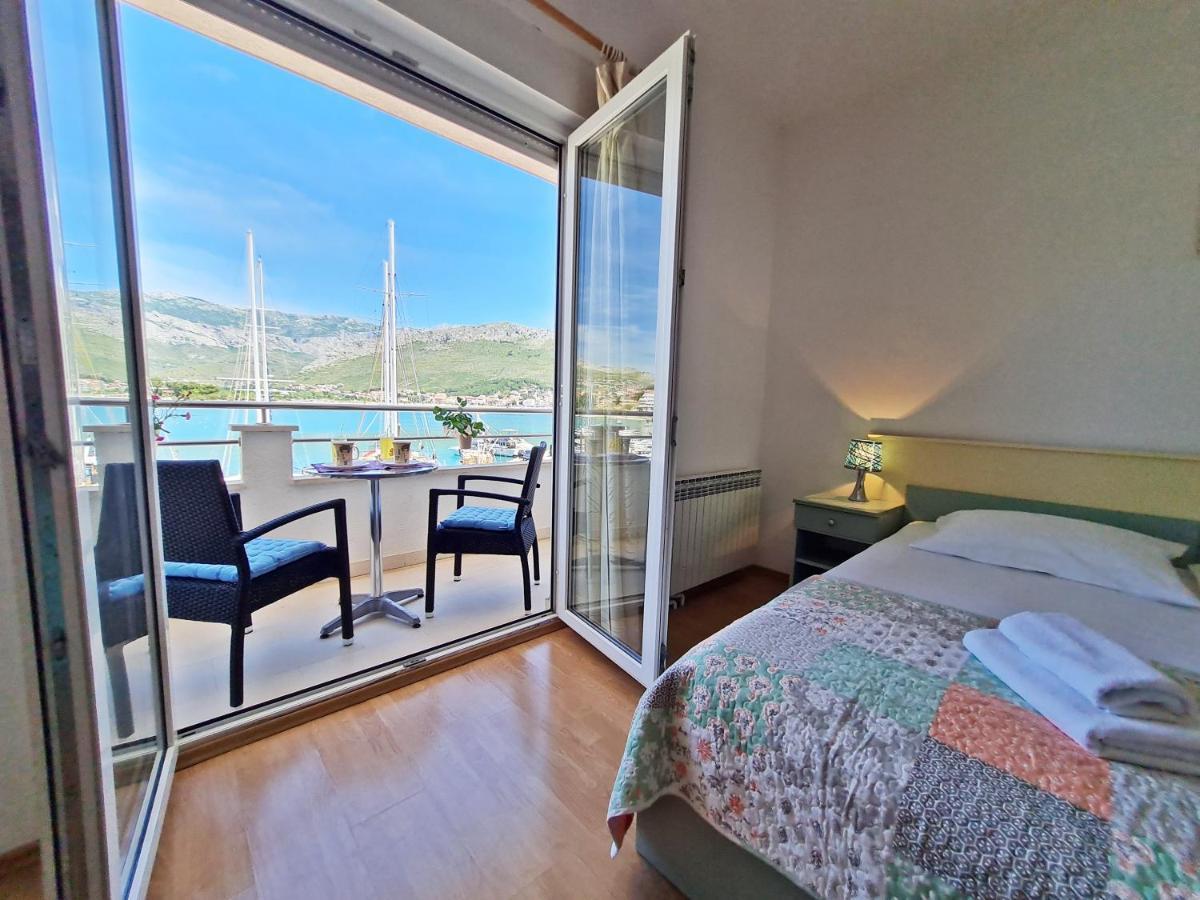 Rooms And Apartments Porat Stobrec Ngoại thất bức ảnh