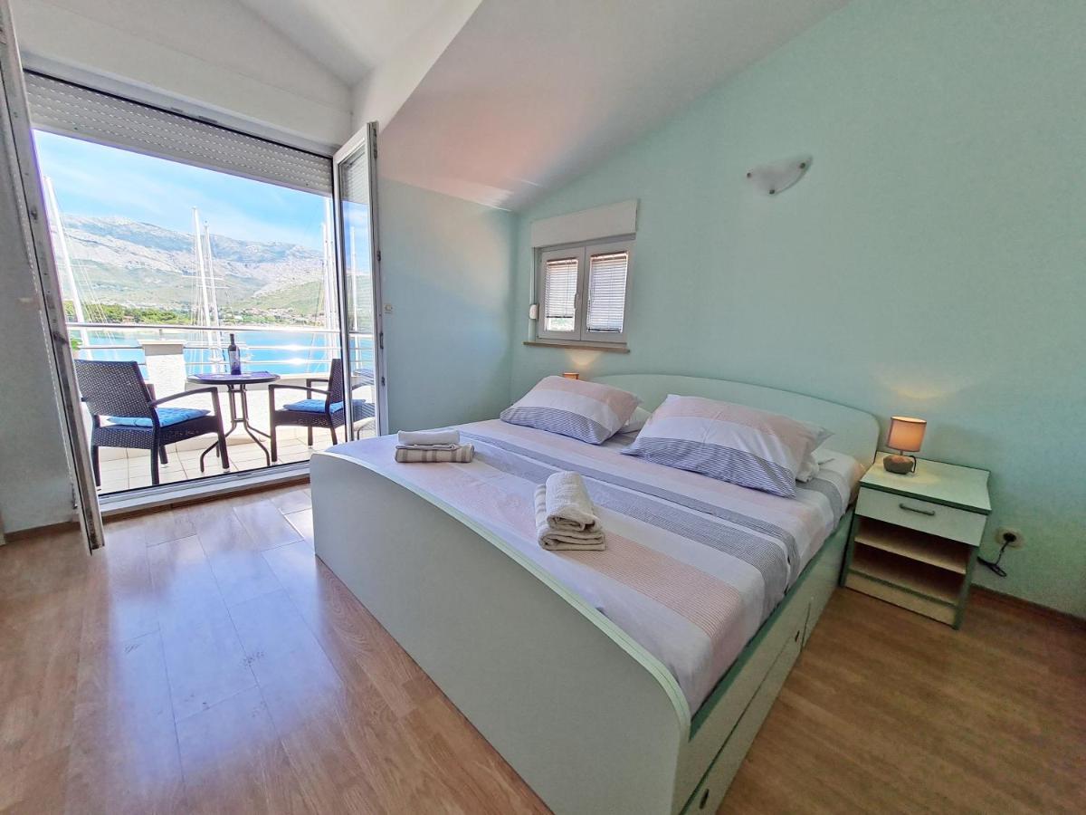 Rooms And Apartments Porat Stobrec Ngoại thất bức ảnh