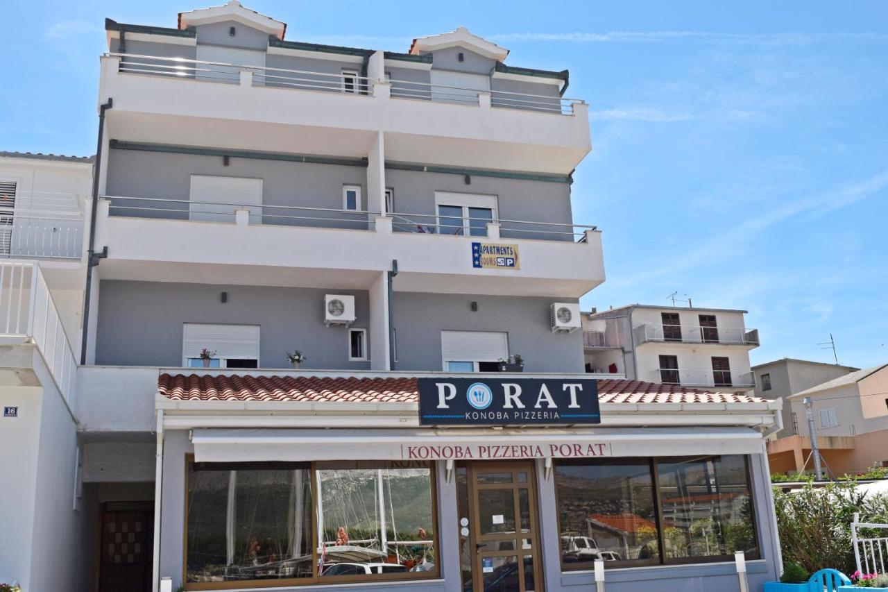 Rooms And Apartments Porat Stobrec Ngoại thất bức ảnh