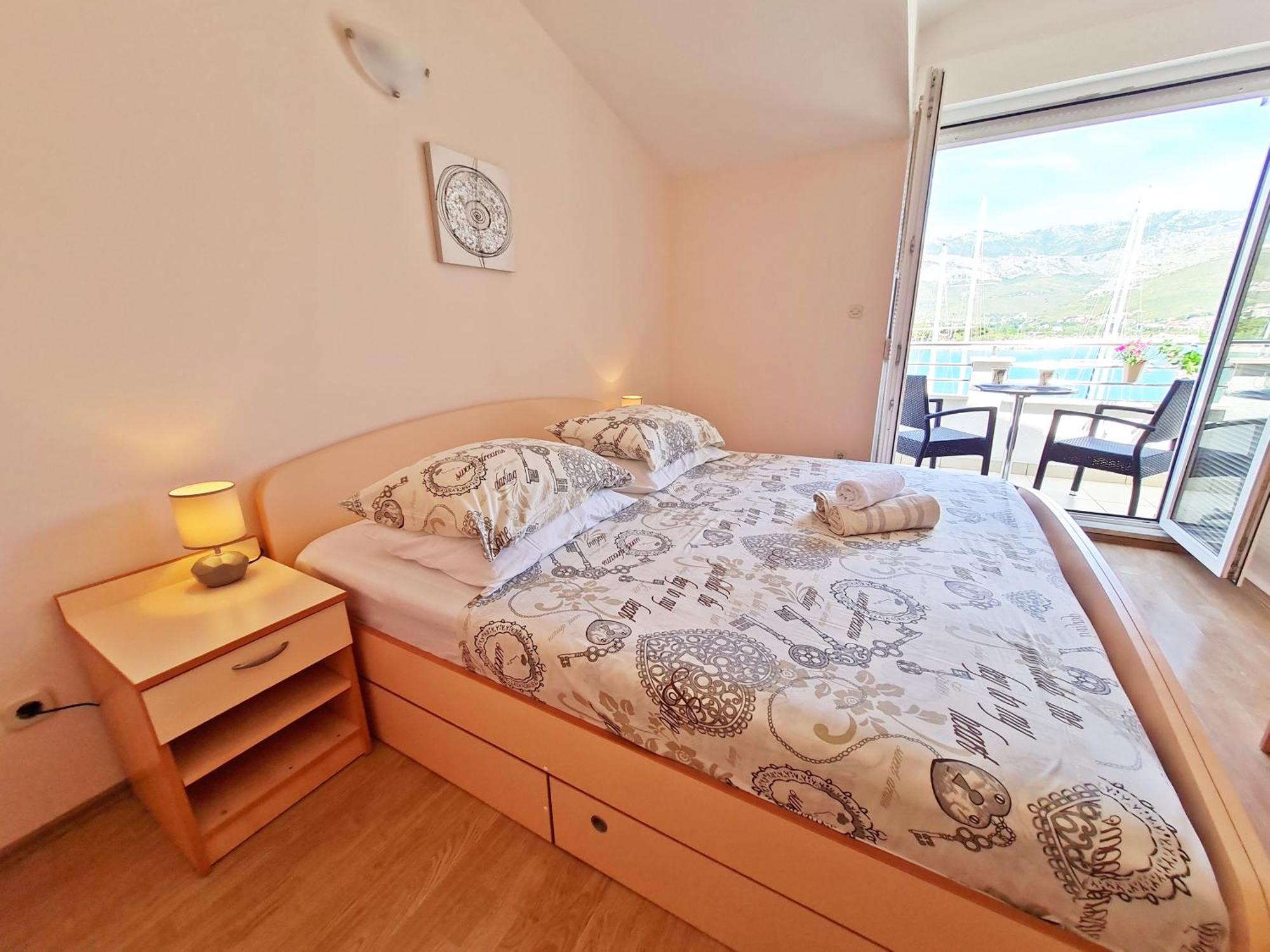 Rooms And Apartments Porat Stobrec Phòng bức ảnh